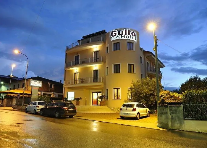 Gullo Hotel